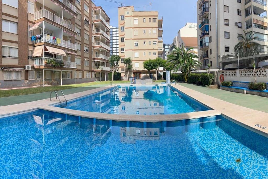 ベニドルムInmejorable Ubicacion,70M Playa 70M Puebloアパートメント エクステリア 写真