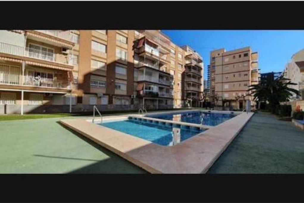 ベニドルムInmejorable Ubicacion,70M Playa 70M Puebloアパートメント エクステリア 写真